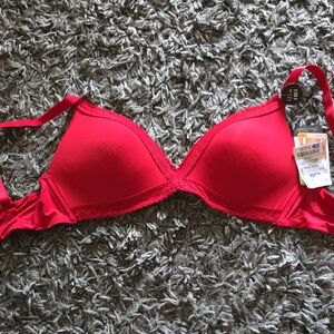 Chic Red Lace Bra